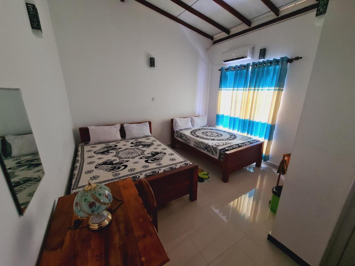 Peacock Villa Resort Udawalawe Buitenkant foto